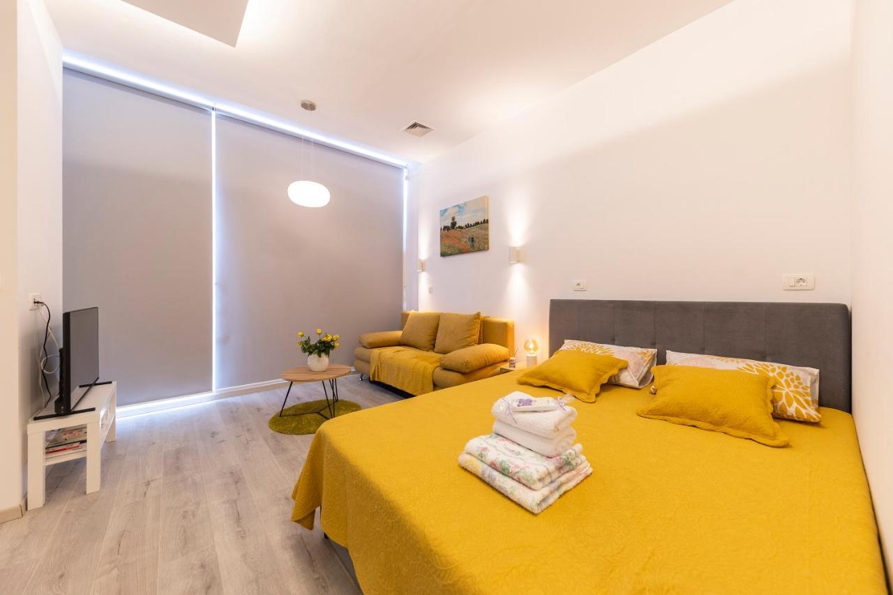 Studio Apartments Heart Of ซาดาร์ ภายนอก รูปภาพ