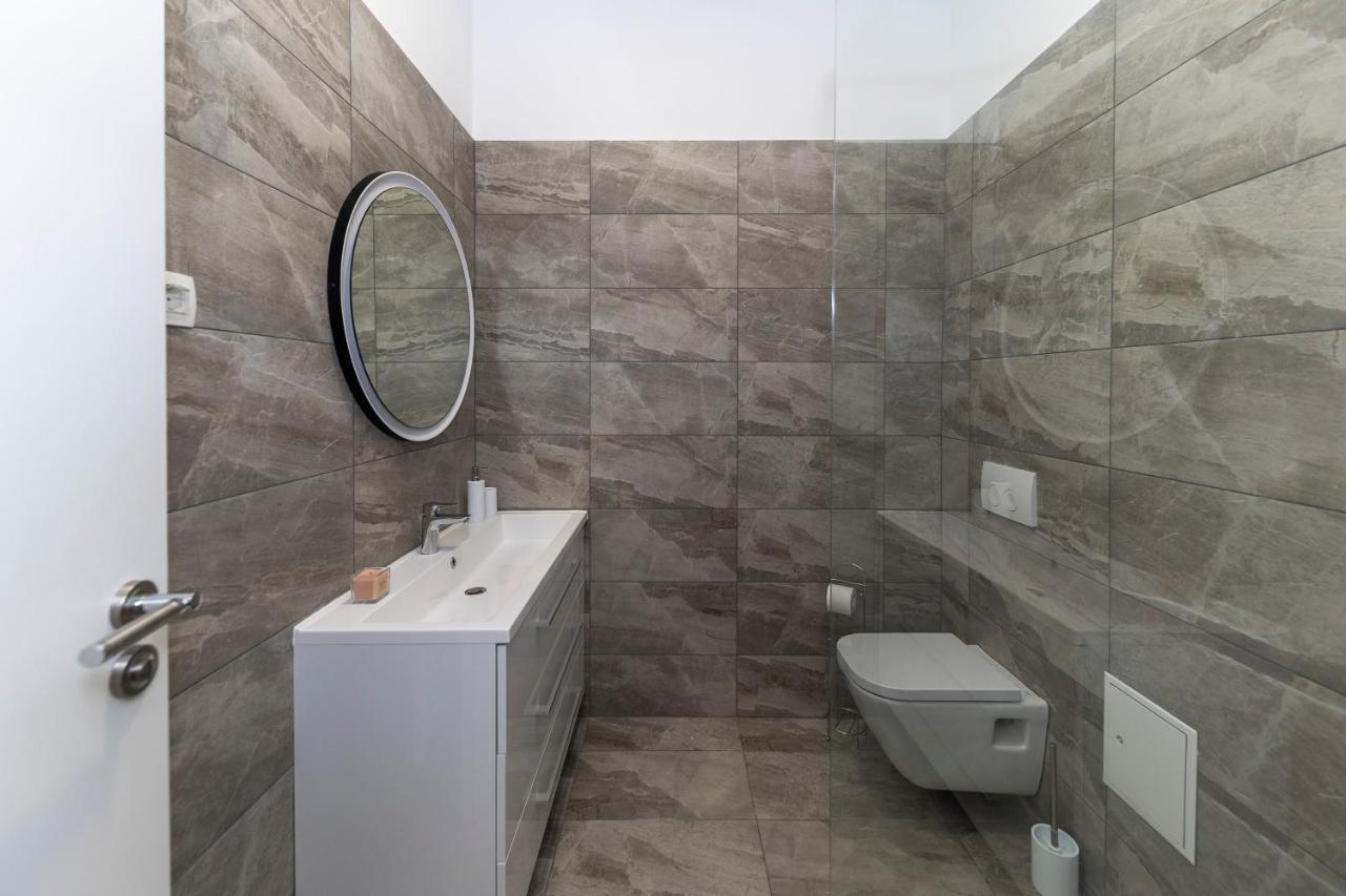 Studio Apartments Heart Of ซาดาร์ ภายนอก รูปภาพ